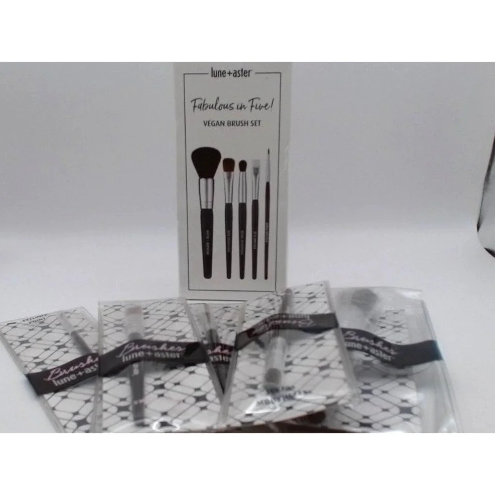 Lune+Aster Fabulous in Five Vegan Brush Set, BRAND NEW IN BOX